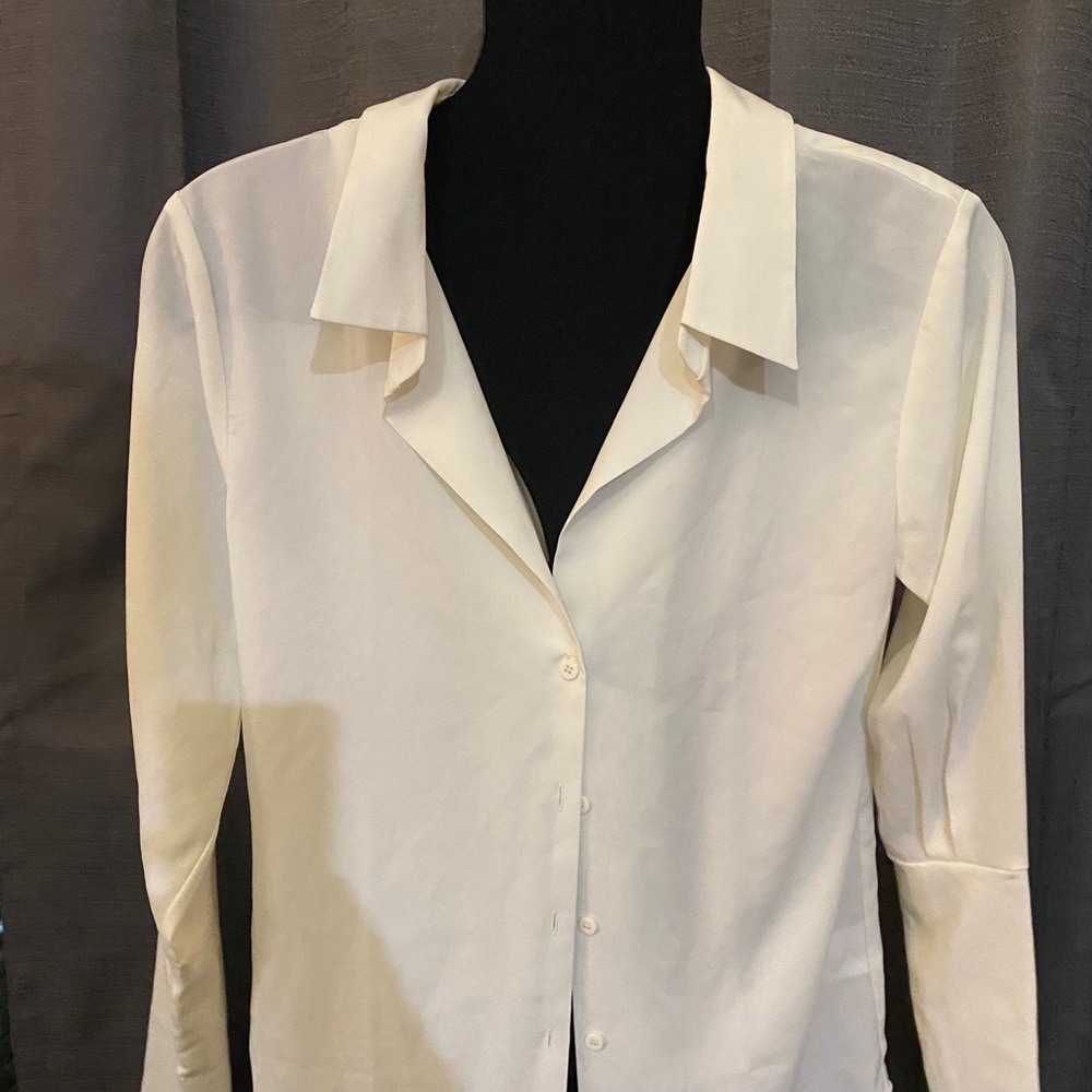 Women’s button down